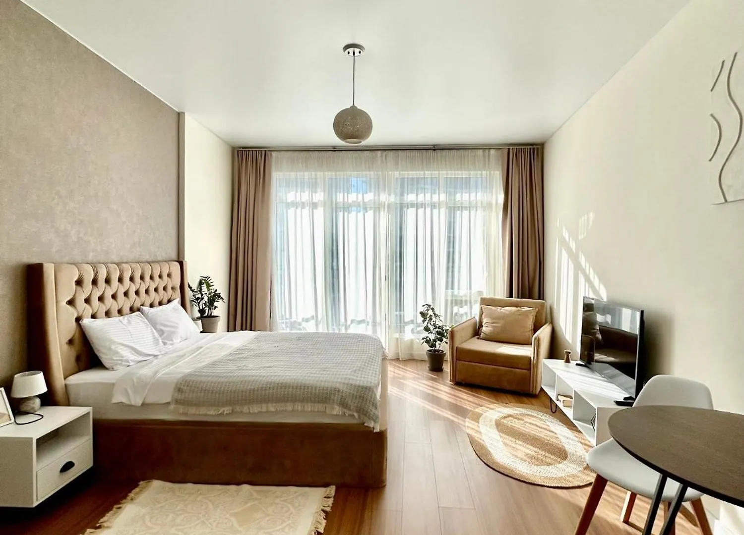 White Apartment Batumi